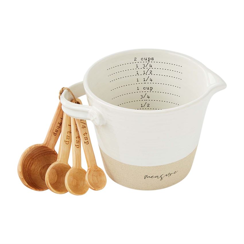 Stoneware measuring cup set/ with spoons